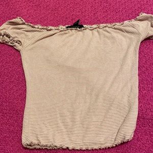 Off the Shoulder crop top